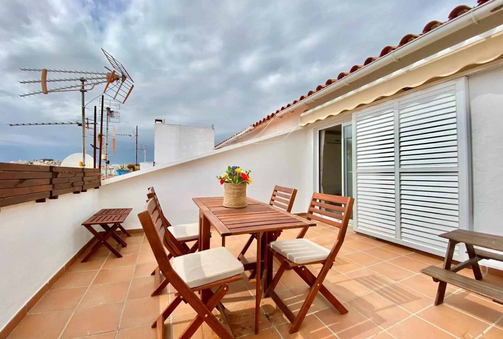 Lloguer30 White Home, Terrace With Views, Close To The Beach Sant Feliu de Guíxols