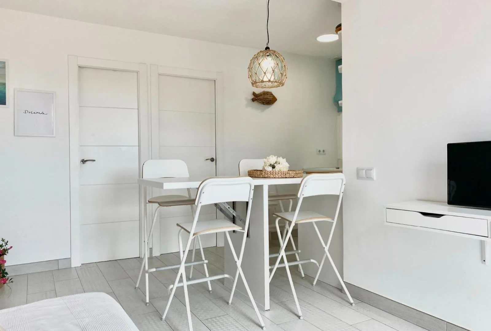 Lloguer30 White Home, Terrace With Views, Close To The Beach Sant Feliu de Guíxols